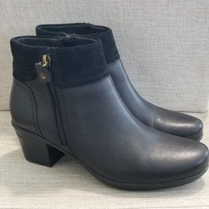 Clarks Women's Emslie Twist Fashion Boot